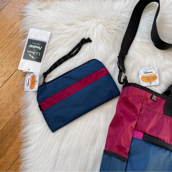 NWT L.L. Bean x Flowfold crossbody commuter tote bag and pouch bundle - Picture 4 of 15